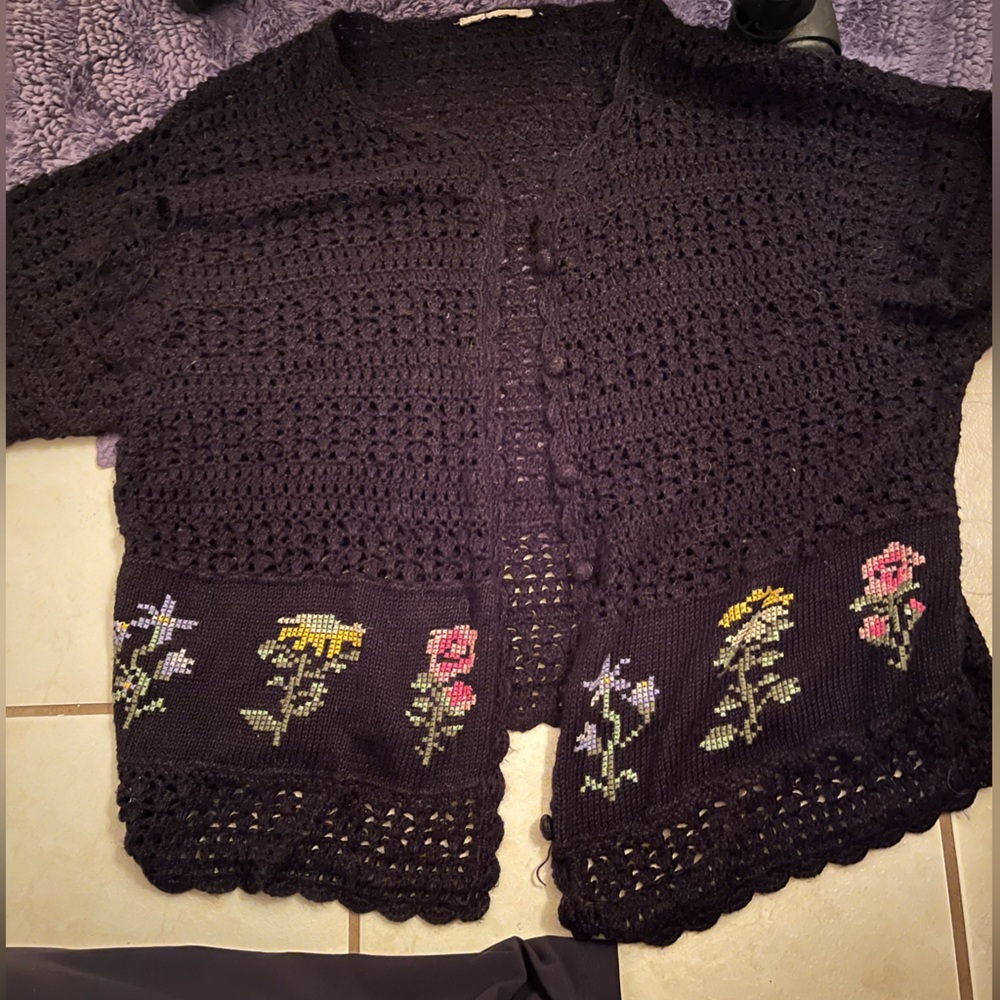Cuteeee cardigan !!